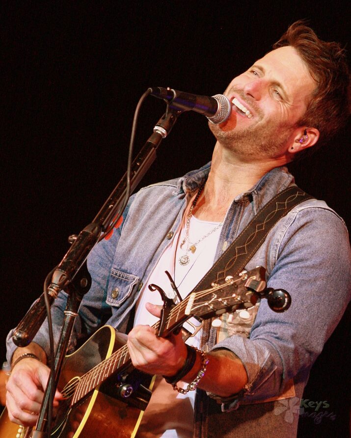 Matt Thomas of Parmalee - Photo by Christina Keys - Keys Images/Country Entertainment News