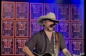 Jason Aldean celebrating his thirty-first No. 1 at his CRS party in Nashville